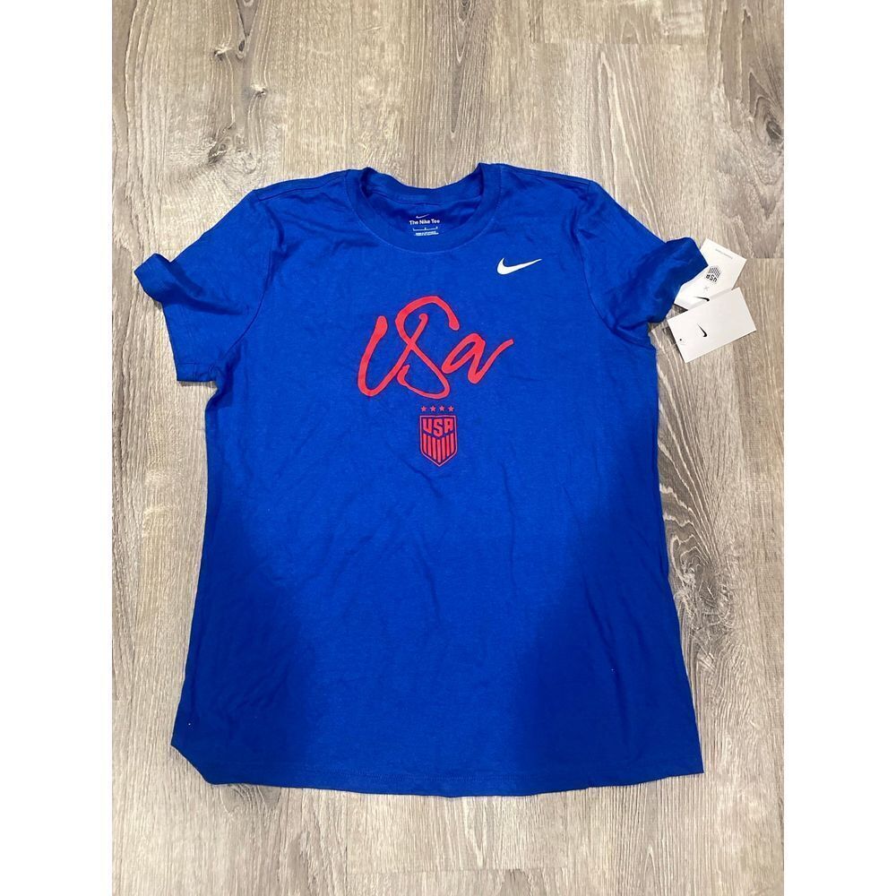 Women's Large‎ USA Nike Tee